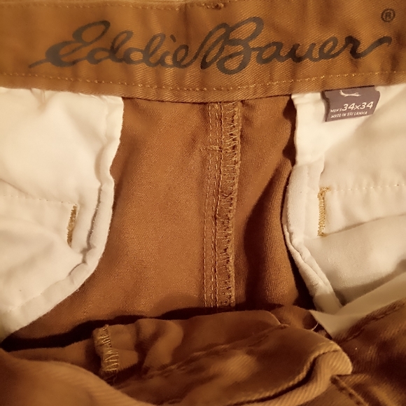 NWOT Eddie Bauer Khakis Sz.34Wx34L - Picture 3 of 6